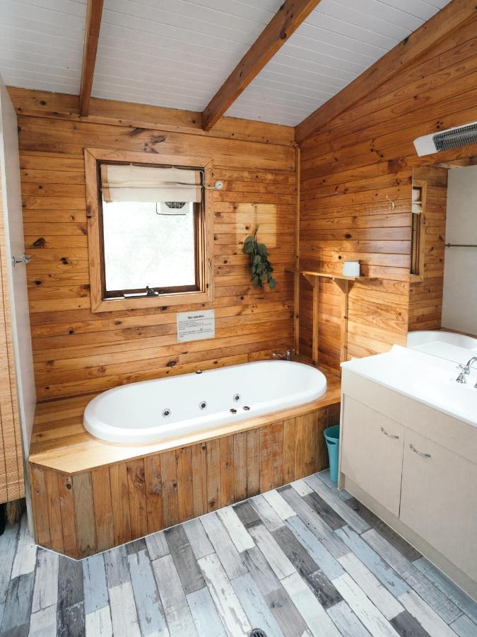 Glenaire Cottages Extérieur photo