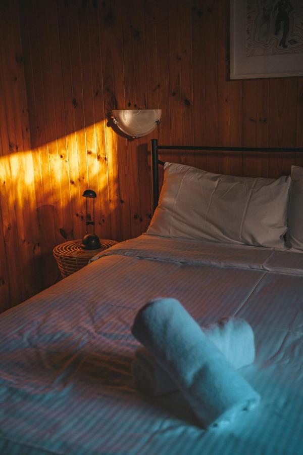 Glenaire Cottages Extérieur photo